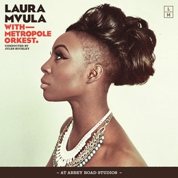 Image du média "LAURA MVULA WITH METROPOLE ORKEST. de Laura MVULA"