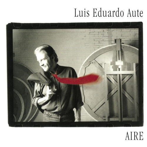 Couverture AIRE de Luis Eduardo AUTE