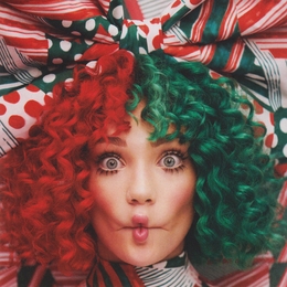 Image du média "EVERYDAY IS CHRISTMAS de SIA"