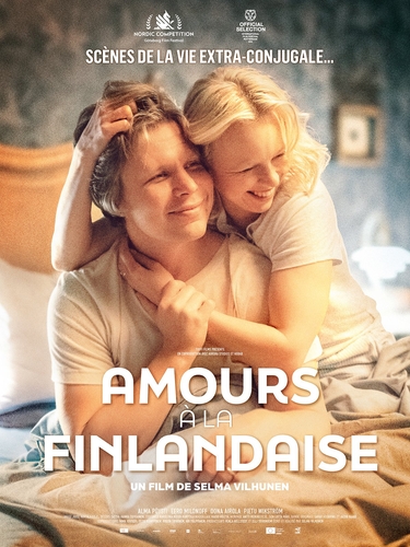 Couverture AMOURS À LA FINLANDAISE de Selma VILHUNEN