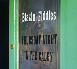 Image du média "THURSDAY NIGHT IN THE CALEY de BLAZIN' FIDDLES"