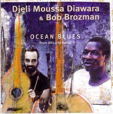 Couverture OCEAN BLUES: FROM AFRICA TO HAWAÏ de Djeli Moussa DIAWARA & BOB BROZMAN