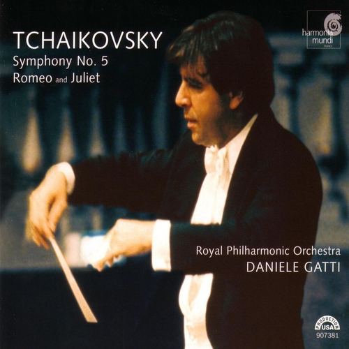 Couverture SYMPHONIE 5 / ROMEO & JULIETTE de Piotr Ilitch TCHAIKOVSKY