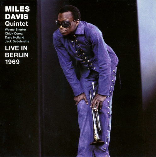 Couverture LIVE IN BERLIN 1969 de Miles DAVIS QUINTET