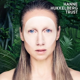 Image du média "TRUST de Hanne HUKKELBERG"