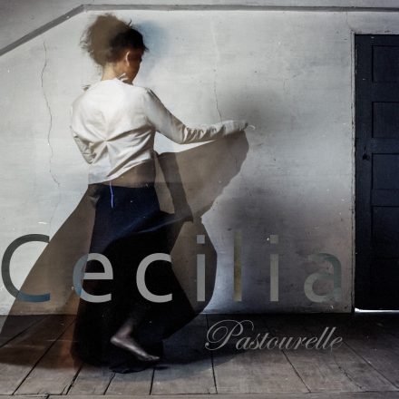 Couverture PASTOURELLE de CECILIA