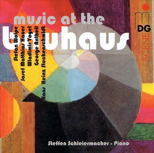 Couverture MUSIC AT THE BAUHAUS