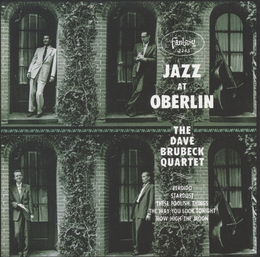 Image du média "JAZZ AT OBERLIN de Dave BRUBECK QUARTET"