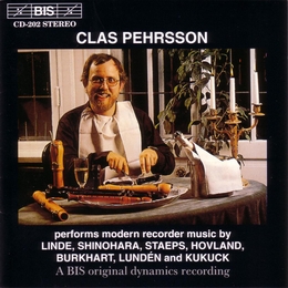 Image du média "CLAS PEHRSSON PERFORMS MODERN RECORDER MUSIC"