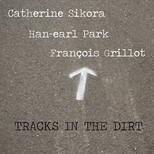 Couverture TRACKS IN THE DIRT de Catherine SIKORA/HAN-EARL PARK/FRANÇOIS GRILLOT