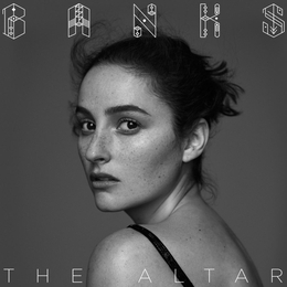 Image du média "THE ALTAR de BANKS"