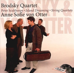 Image du média "QUATUOR CORDES 8,11,13 / LITTLE SERENADE / FROM NOURLANGIE de Peter SCULTHORPE"