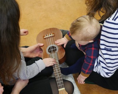 Ateliers musicaux parent-bébé.JPG