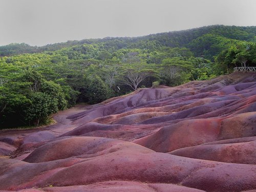 Les terres des sept couleurs à Chamarel - une photo de Toutaitanous 2