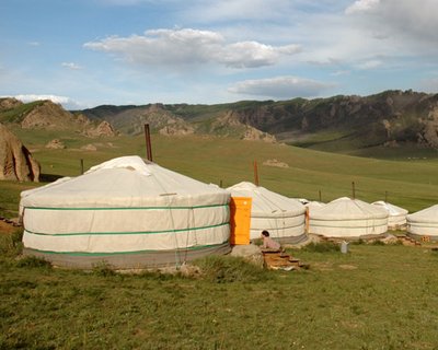 Ger camp, Mongolia - Séverine Bailleux