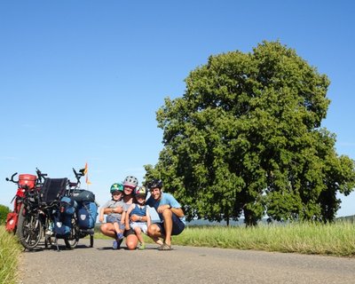 Image - Voyage en vélo en famille.jpg