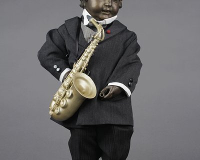 Manneken Pis-Adolphe Sax .jpg