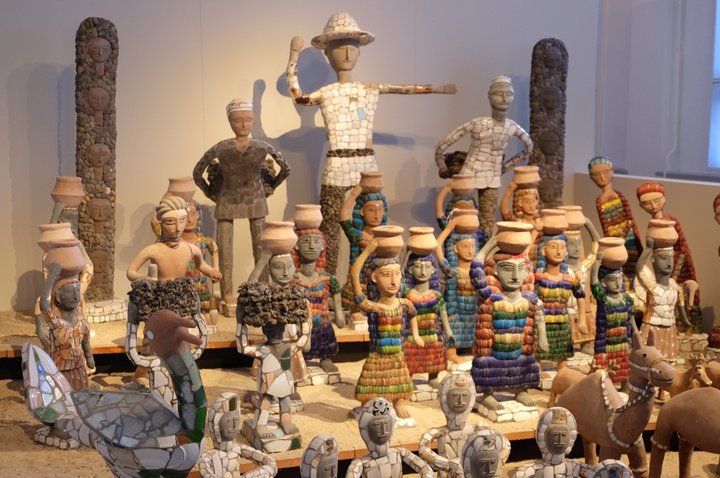 Musée Dr. Guislain - "kunstcollectie" - ensemble de statuettes de Nek Chand