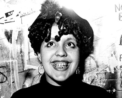 Poly Styrene - X Ray Spex