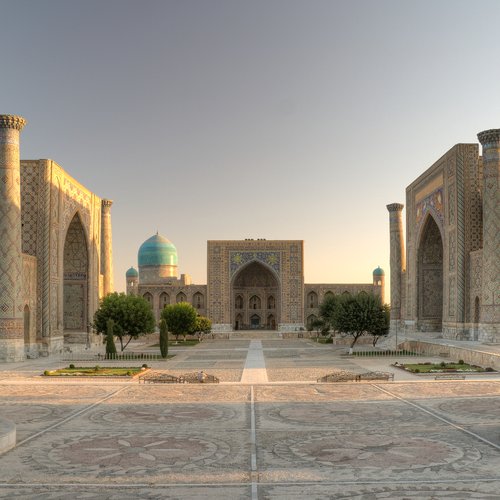 Registan Square Samarkand.jpg